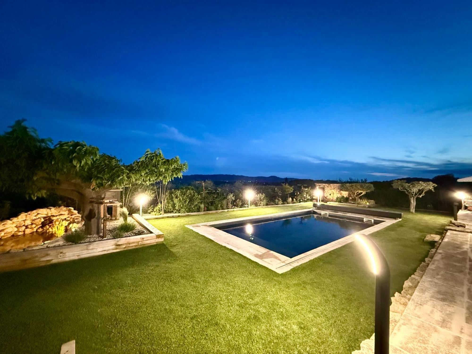 Une Nuit En Luberon Puyvert Экстерьер фото
